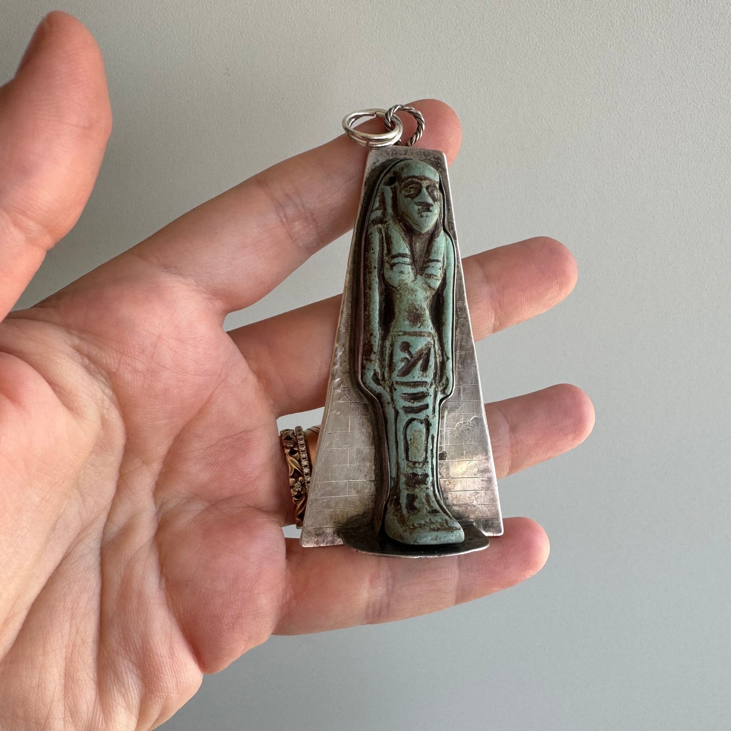 V I N T A G E // fit for a king / King Tut tour era Egyptian revival mummy / a LARGE pendant