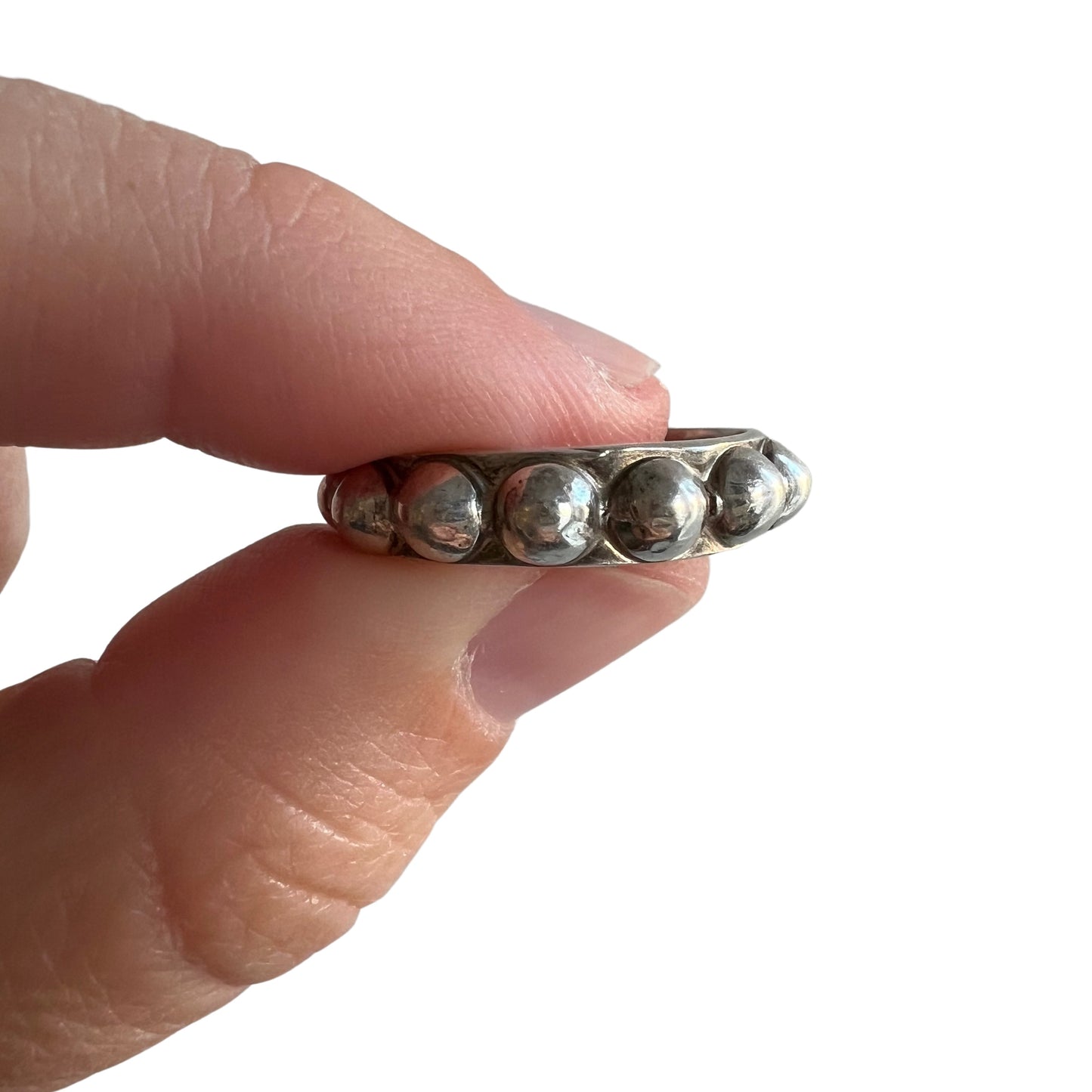 V I N T A G E // gentlest spikes / Mexico sterling silver ball studded eternity band / size 6.25