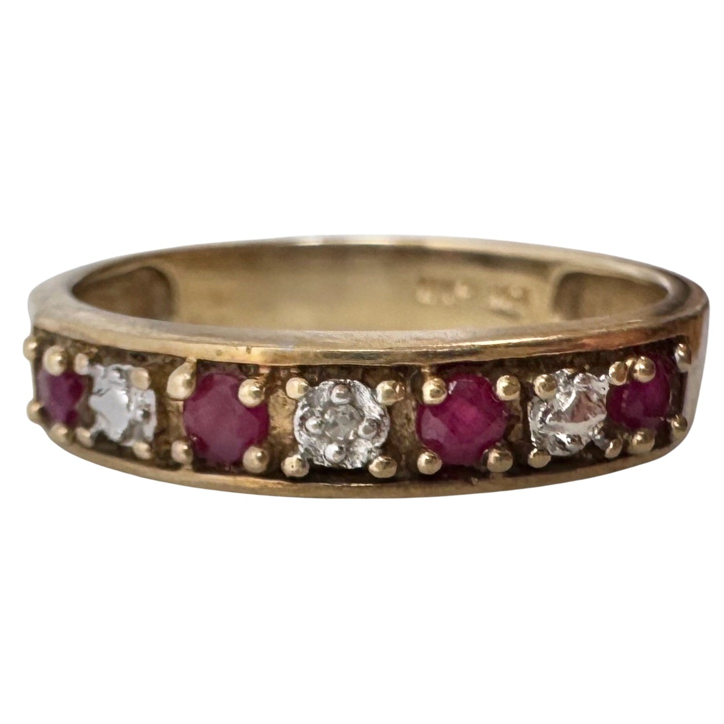 V I N T A G E // five stone illusion / 10k yellow gold + ruby + diamond half eternity band / size 7