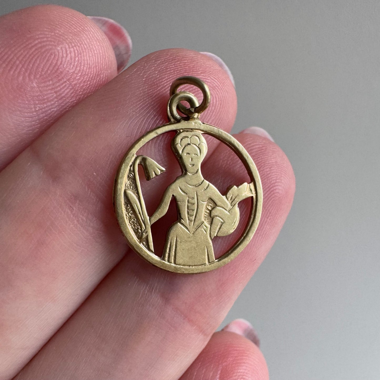 V I N T A G E // lady of the earth / 14k yellow gold Virgo virgin zodiac / a pendant