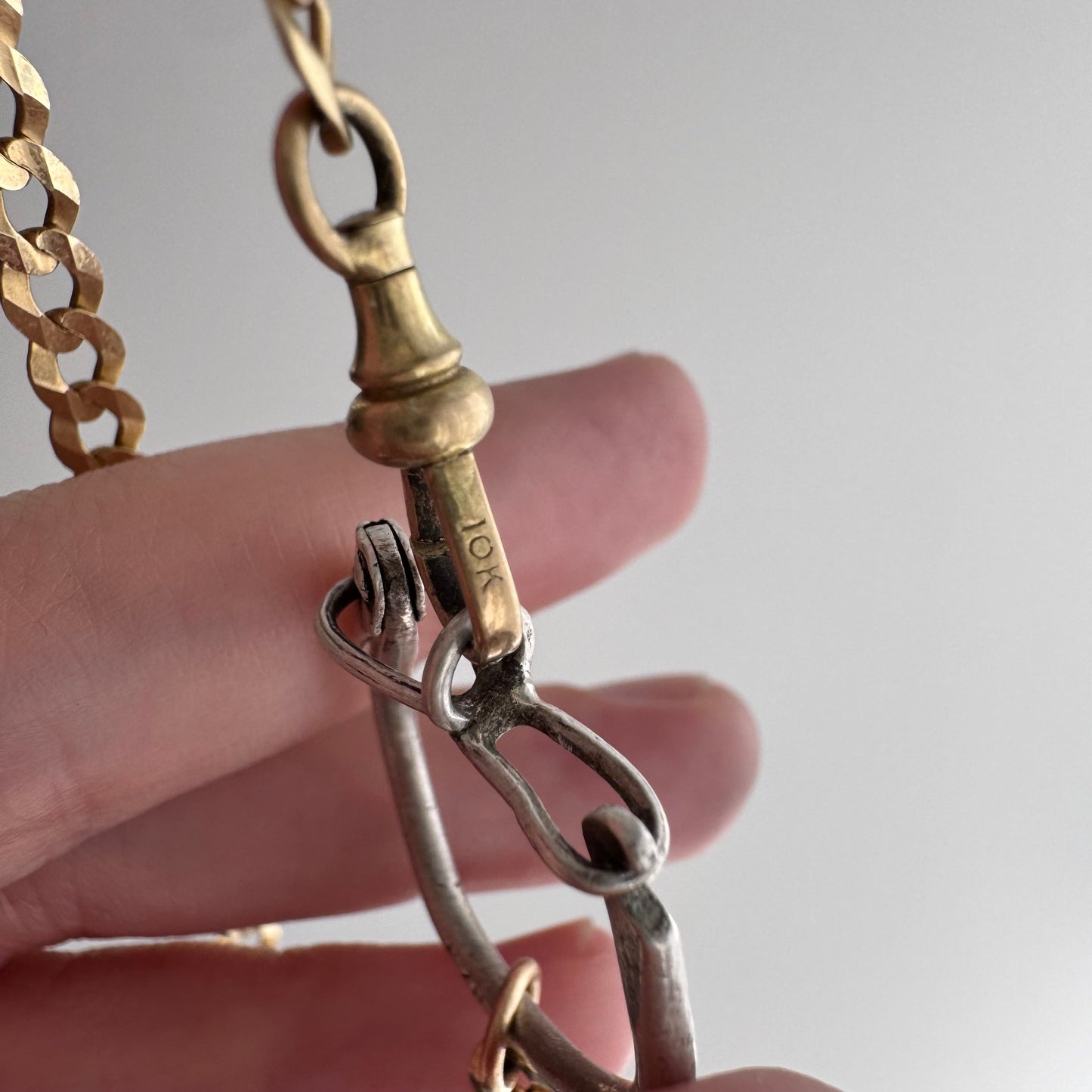 reimagined V I N T A G E // connected possibilities / 10k yellow gold flat curb chain with 10k dog clip and 925 carabiner charm holder / ~19.75"