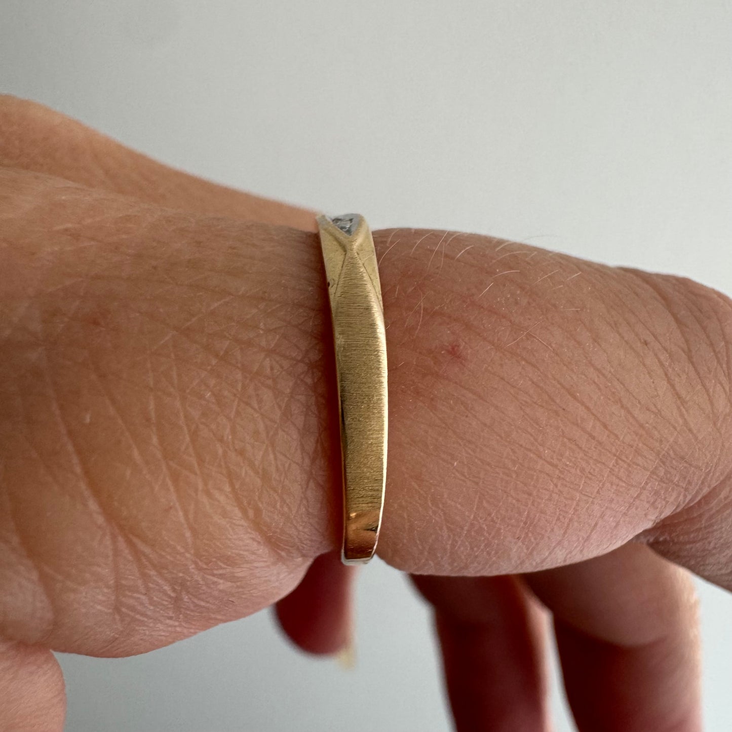 V I N T A G E // third eye / 14k yellow and white gold diamond solitaire band / size 5.75+