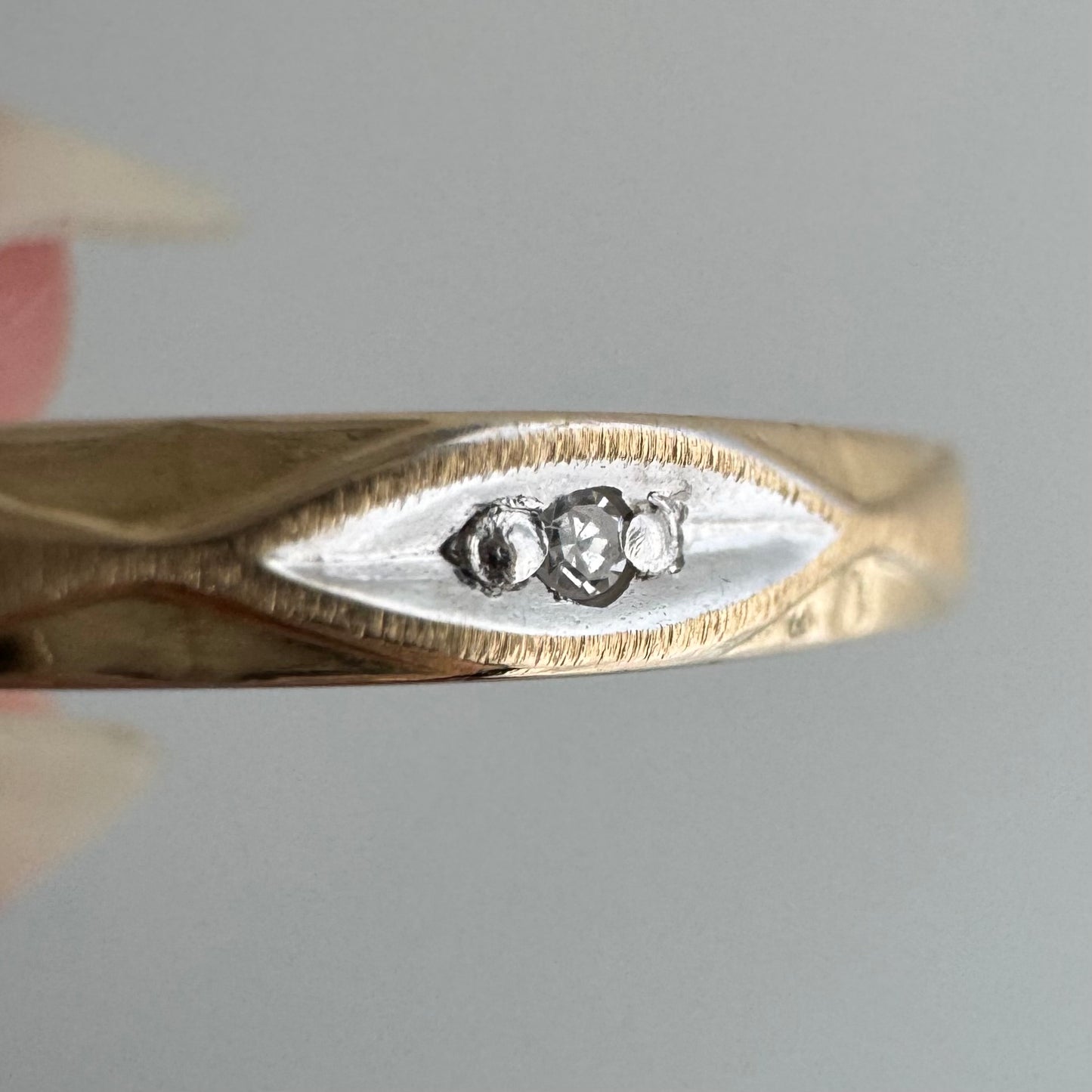 V I N T A G E // third eye / 14k yellow and white gold diamond solitaire band / size 5.75+