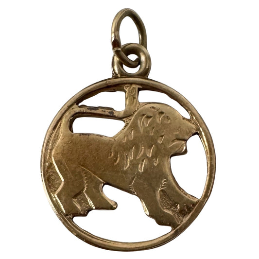 V I N T A G E // gentle leo / 14k yellow gold Leo lion zodiac / a pendant