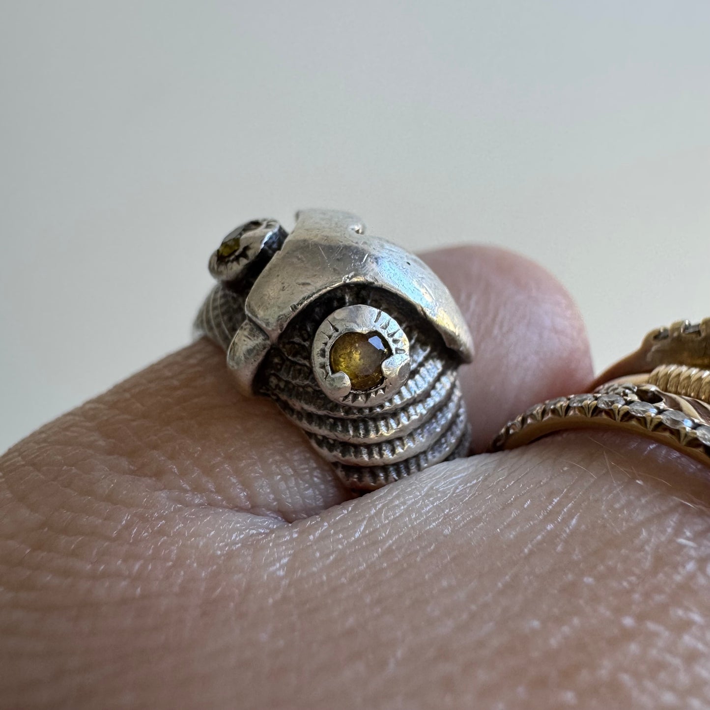 V I N T A G E // sage owl / sterling silver and yellow stone owl dome ring / size 4.75