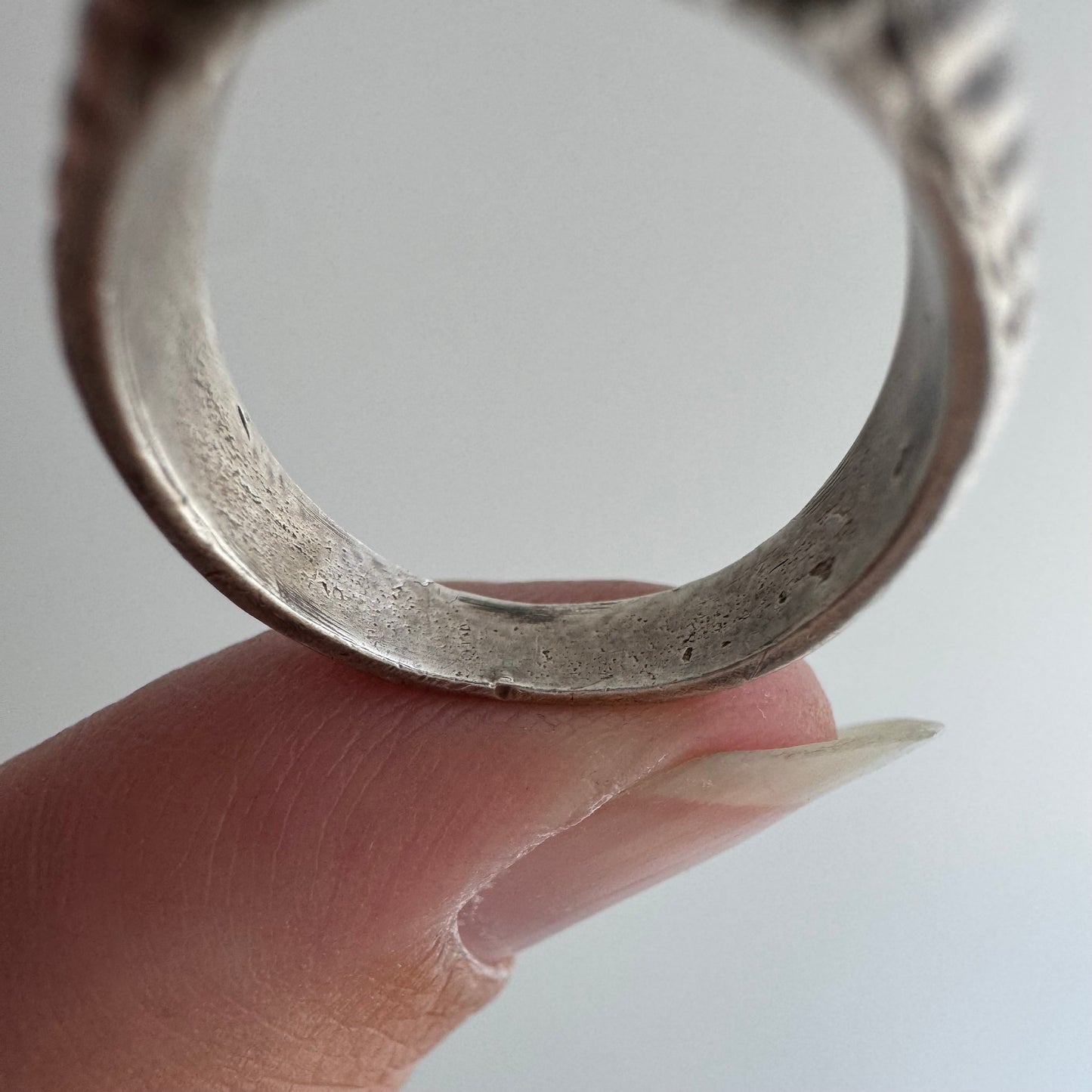 V I N T A G E // sage owl / sterling silver and yellow stone owl dome ring / size 4.75