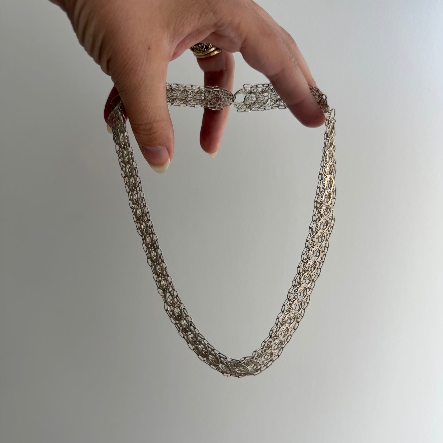 V I N T A G E // many many moons / sterling silver crescent moon filigree link flat chain necklace / 15", 18.8g