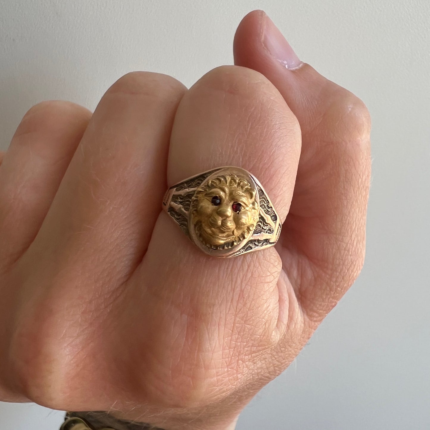 reimagined V I N T A G E // sunshine beast / 10k rose and yellow gold signet lion sun ring / size 7