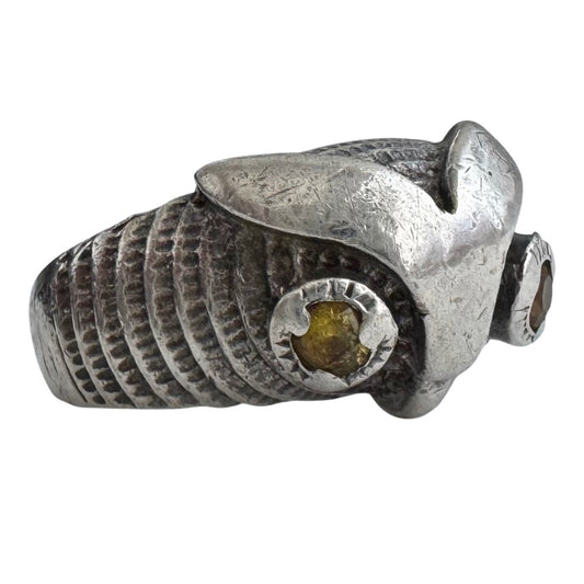 V I N T A G E // sage owl / sterling silver and yellow stone owl dome ring / size 4.75