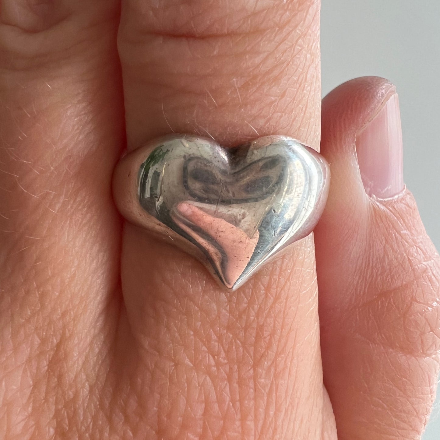 V I N T A G E // puffy love / sterling silver puffy heart ring / size 8.25