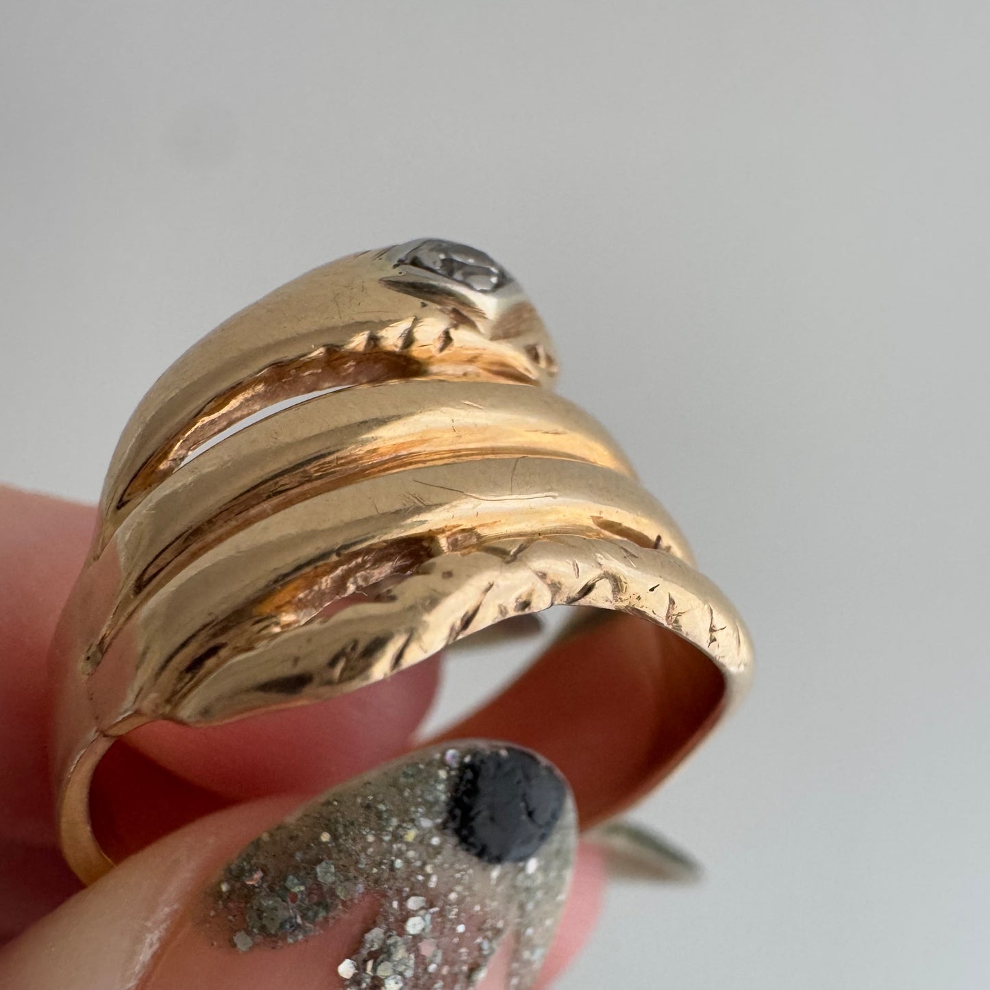 A N T I Q U E // wrap around friend / 10k and diamond wrap around snake ring / size 6.5ish