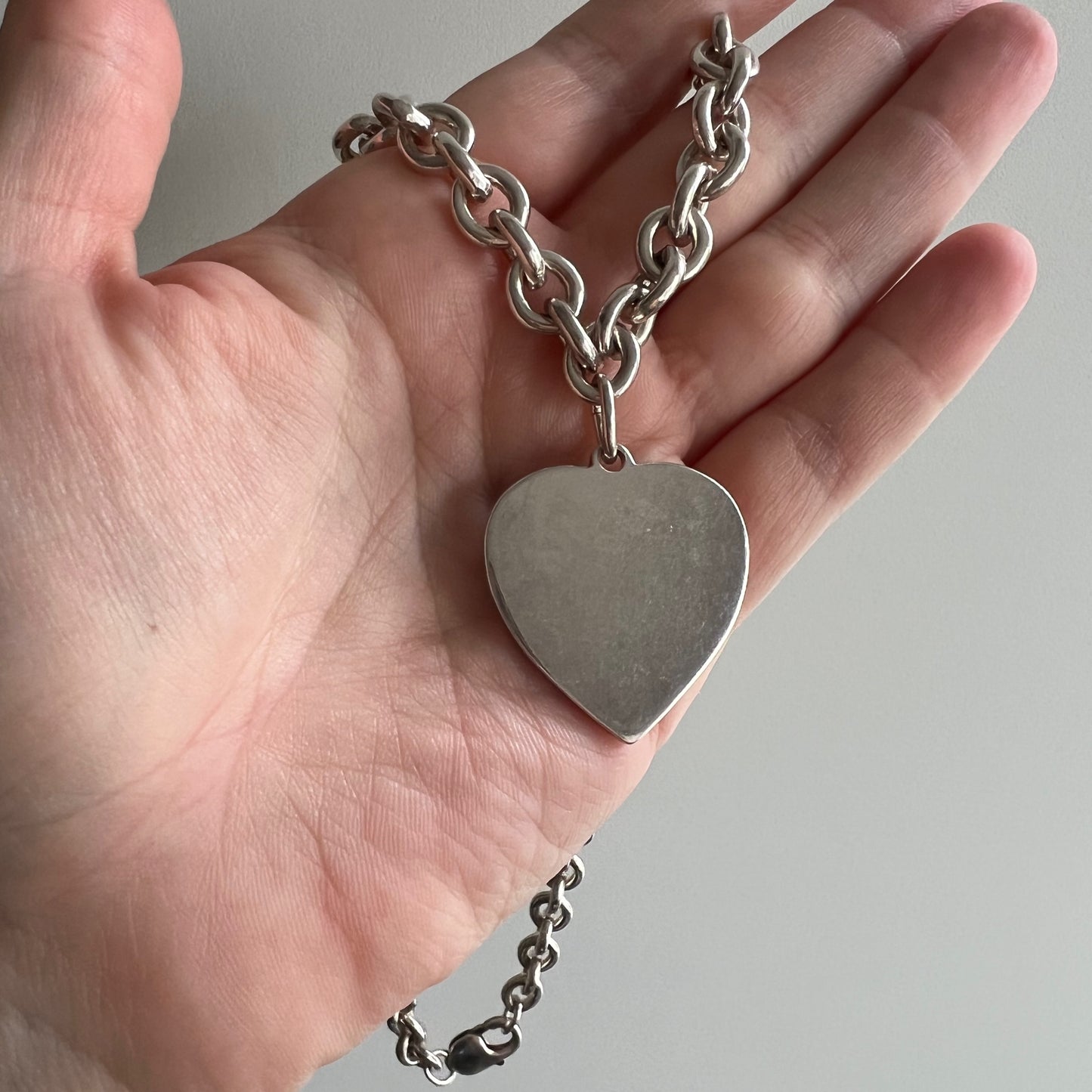 V I N T A G E // finest heart / super chunky silver cable chain and heart necklace / 18.5", 72g