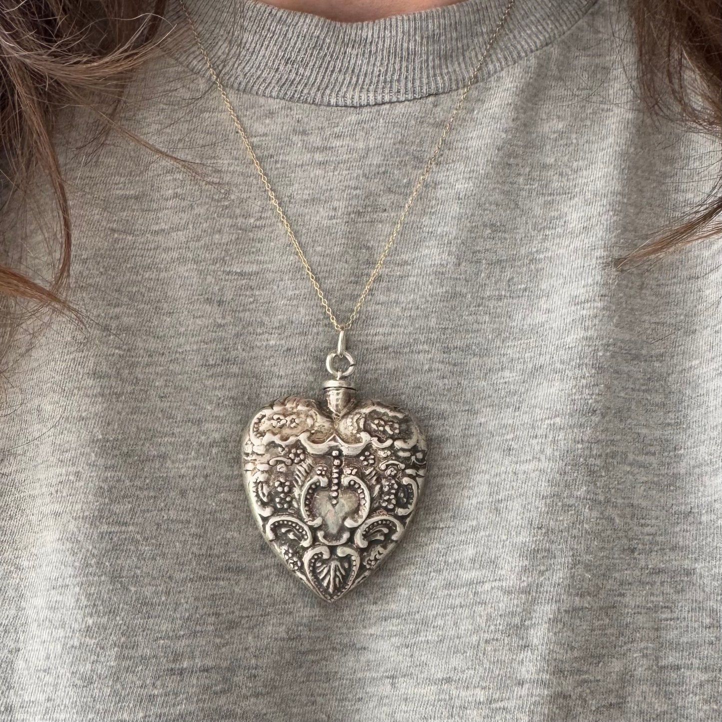 V I N T A G E // scent of the heart / sterling silver victorian style vinaigrette chatelaine / a heart pendant