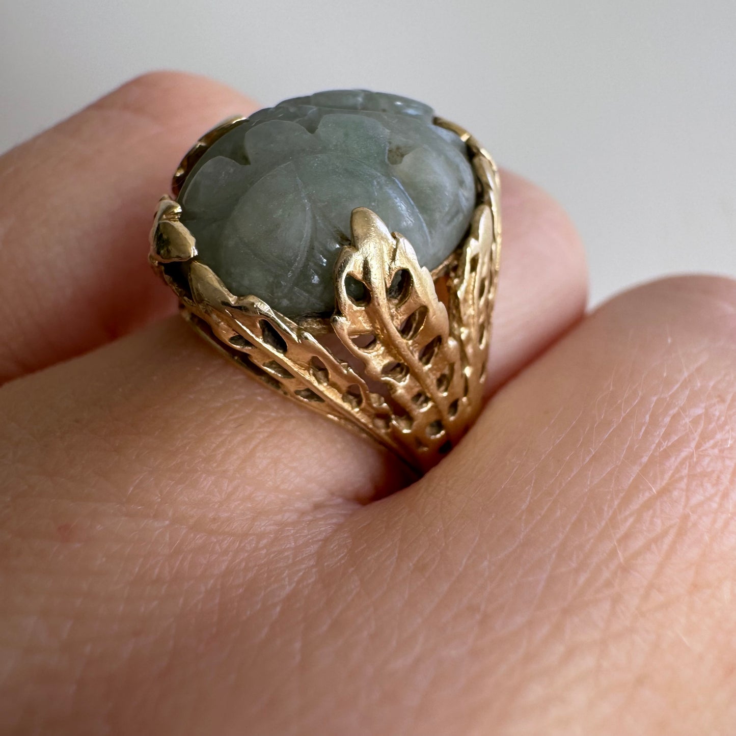 V I N T A G E // in a forest of ferns / 14k and jade floral and leaf statement ring / size 4.25