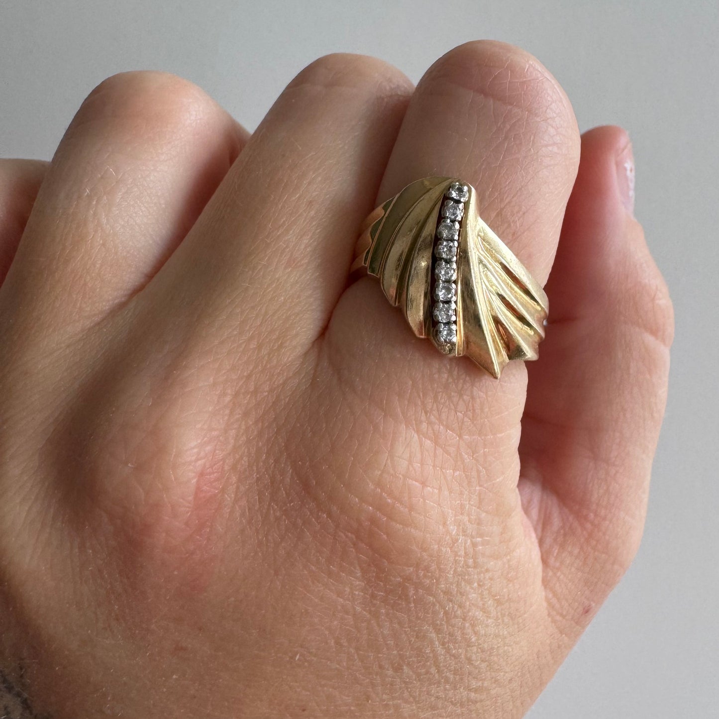 V I N T A G E // geometric swan / 14k and diamond geometric statement ring / size 5.75 to 6