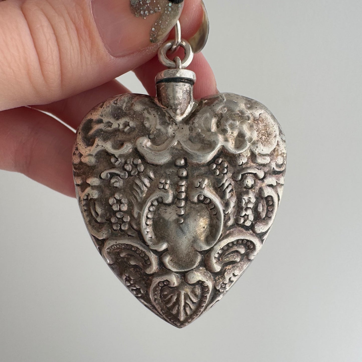 V I N T A G E // scent of the heart / sterling silver victorian style vinaigrette chatelaine / a heart pendant