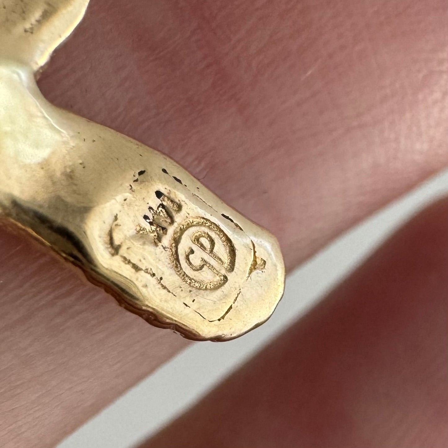 reimagined V I N T A G E // sparkly catch / 14k yellow gold bird in flight with a diamond prize / tie tack conversion pendant