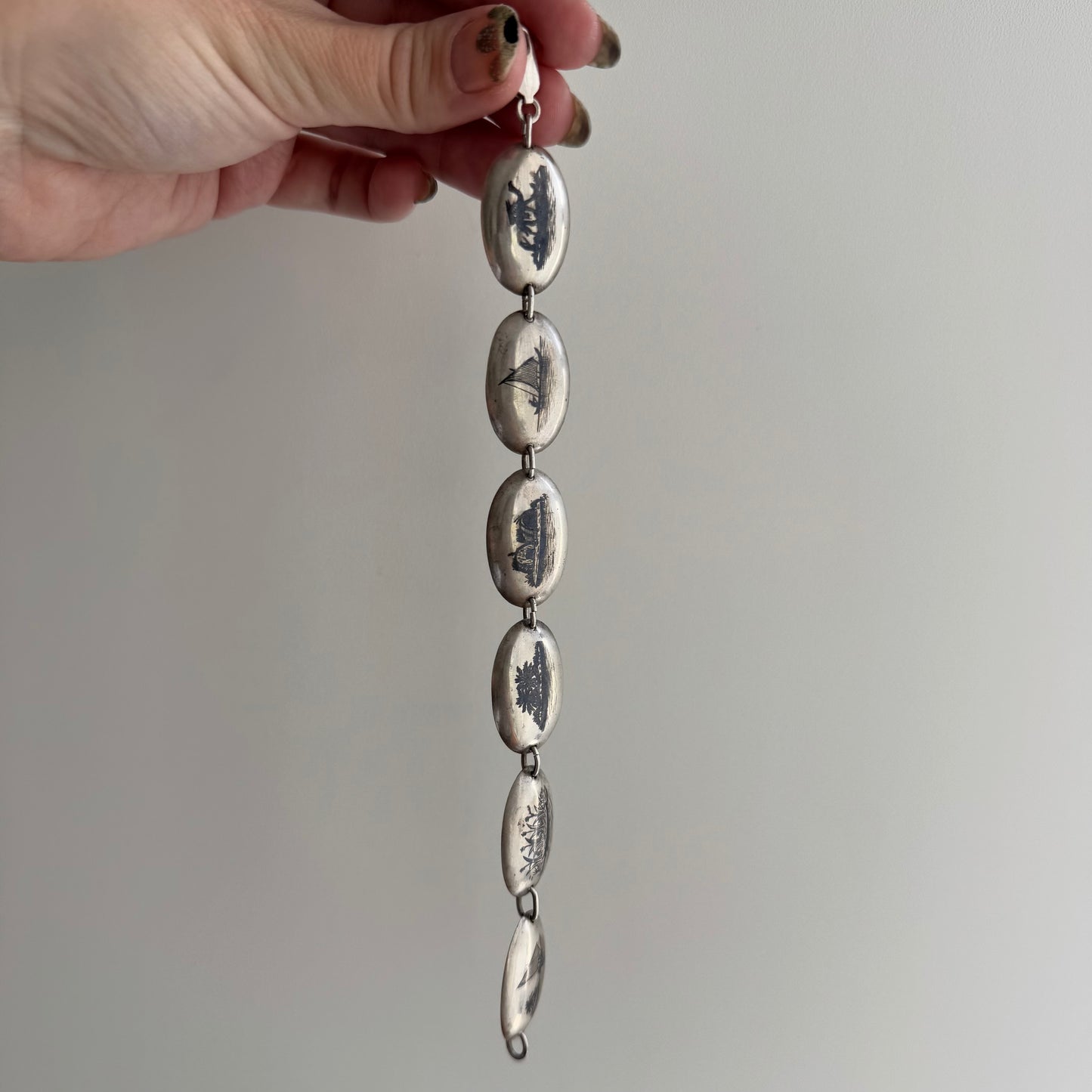 V I N T A G E // journey through Egypt / sterling silver souvenir bracelet / 7.5", 15.7g