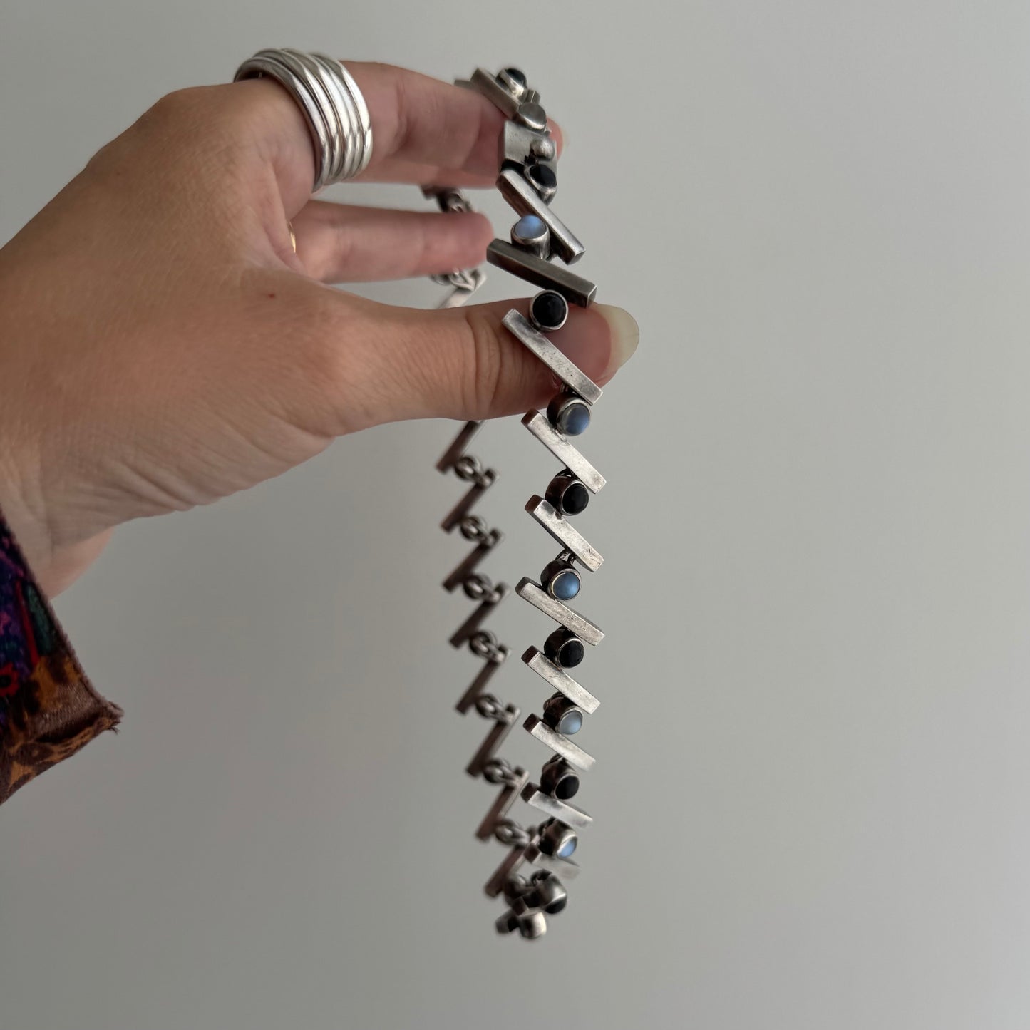 V I N T A G E // mesmerizing modernism / sterling silver modernist link necklace by Antonio Pineda for Taxco / 16.25", 63.7g