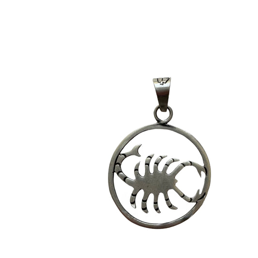 V I N T A G E // scorpion / sterling silver scorpio scorpion / a pendant