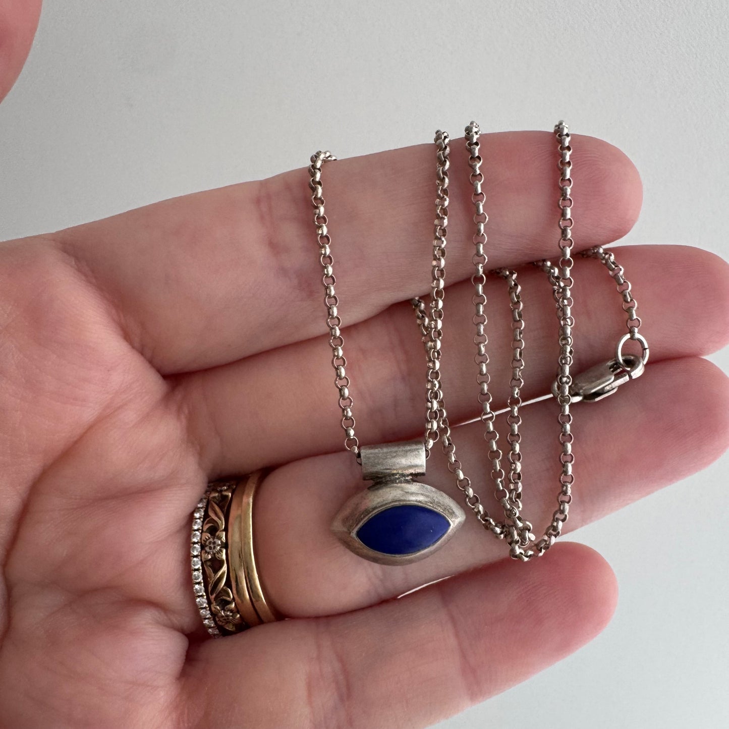 V I N T A G E // bluest eye / sterling silver third eye slider pendant necklace / 15"