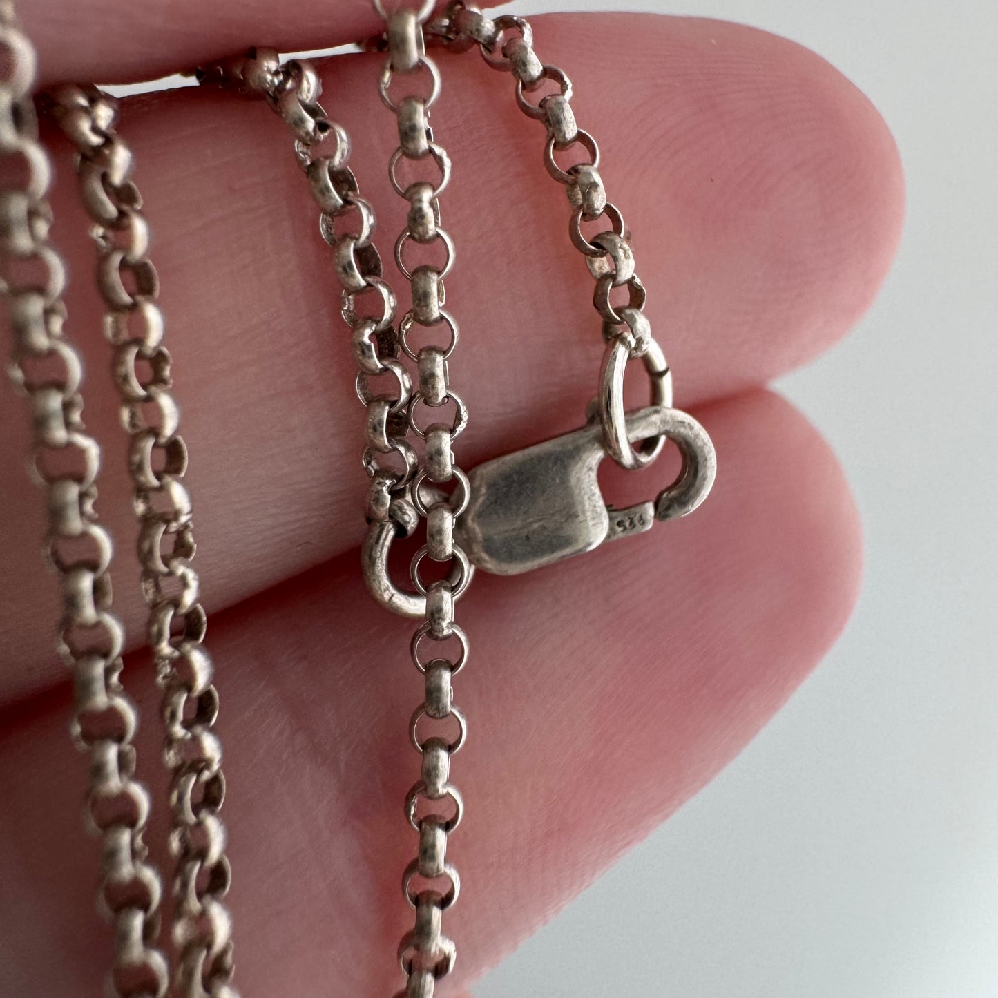 V I N T A G E // bluest eye / sterling silver third eye slider pendant necklace / 15"