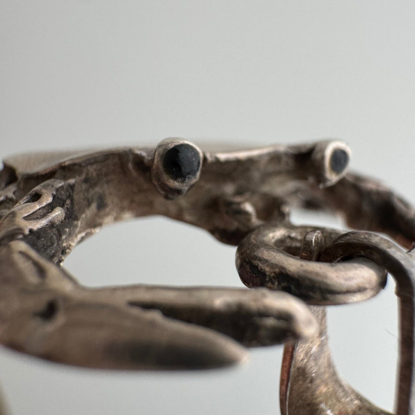 V I N T A G E // cutest crab / sterling silver detailed 3D crab / a large pendant