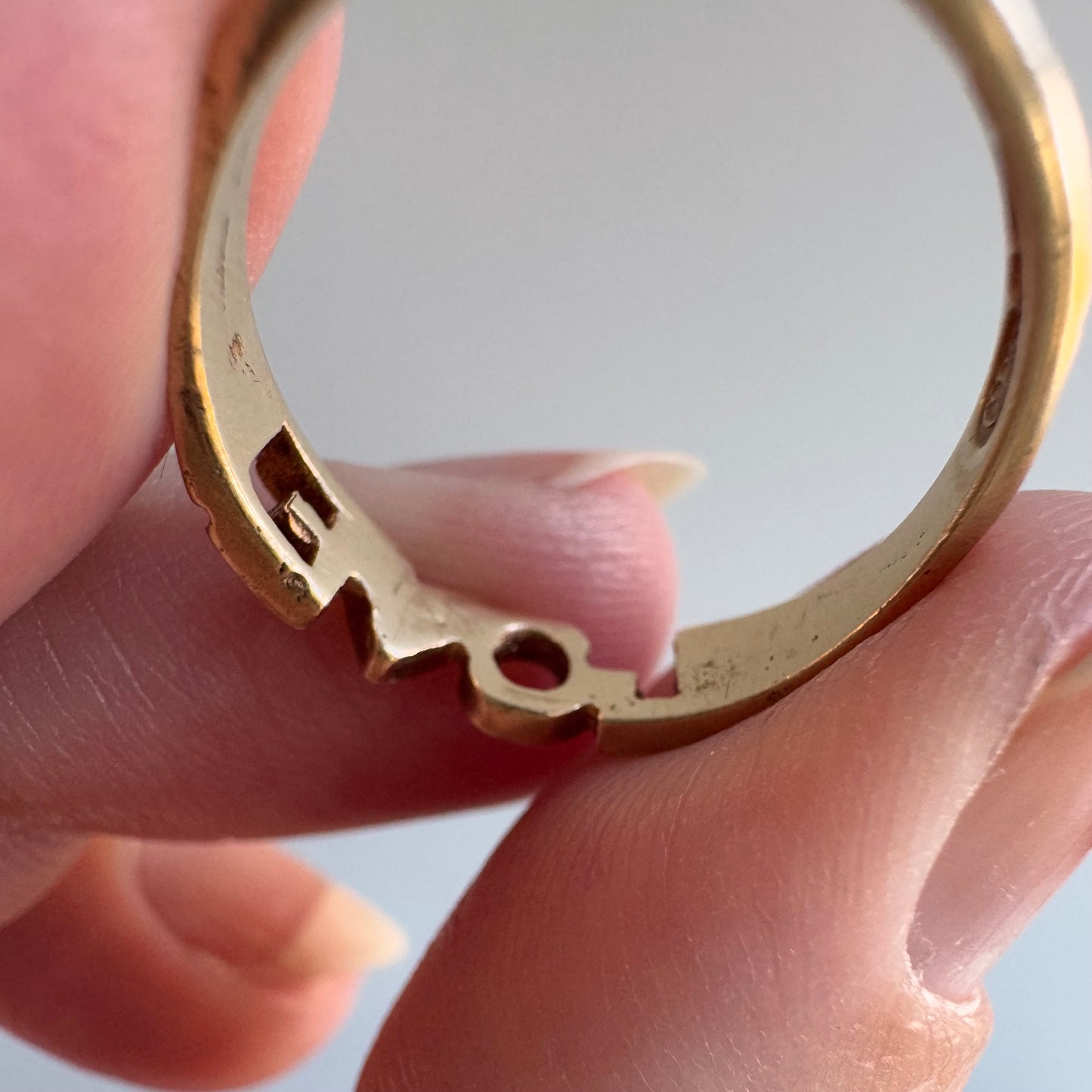 V I N T A G E // bold LOVE / 9k yellow gold LOVE word ring / size 6.25