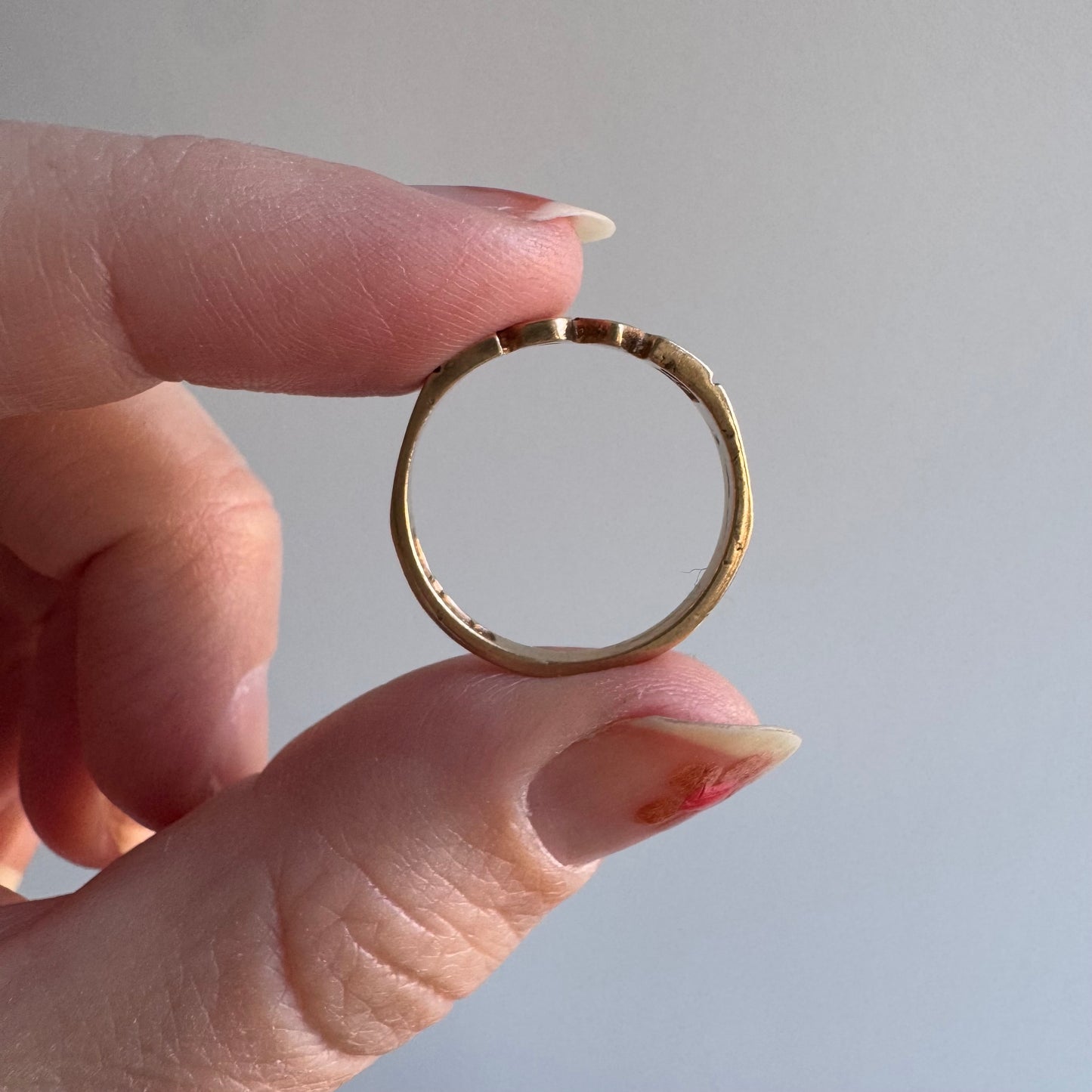 V I N T A G E // bold LOVE / 9k yellow gold LOVE word ring / size 6.25