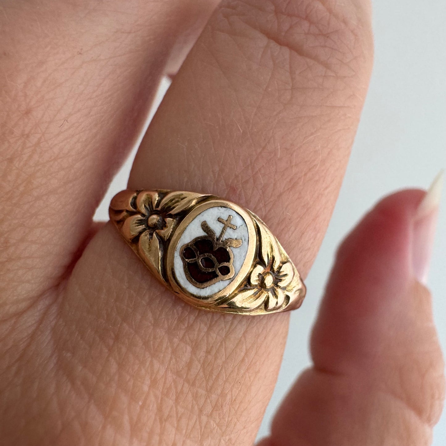 A N T I Q U E // sacred heart / 10k and enamel religious symbols signet ring / size 6.75+