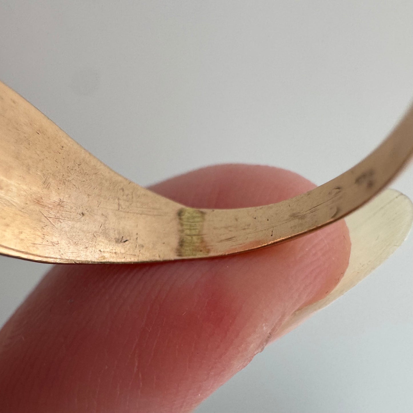 A N T I Q U E // sacred heart / 10k and enamel religious symbols signet ring / size 6.75+