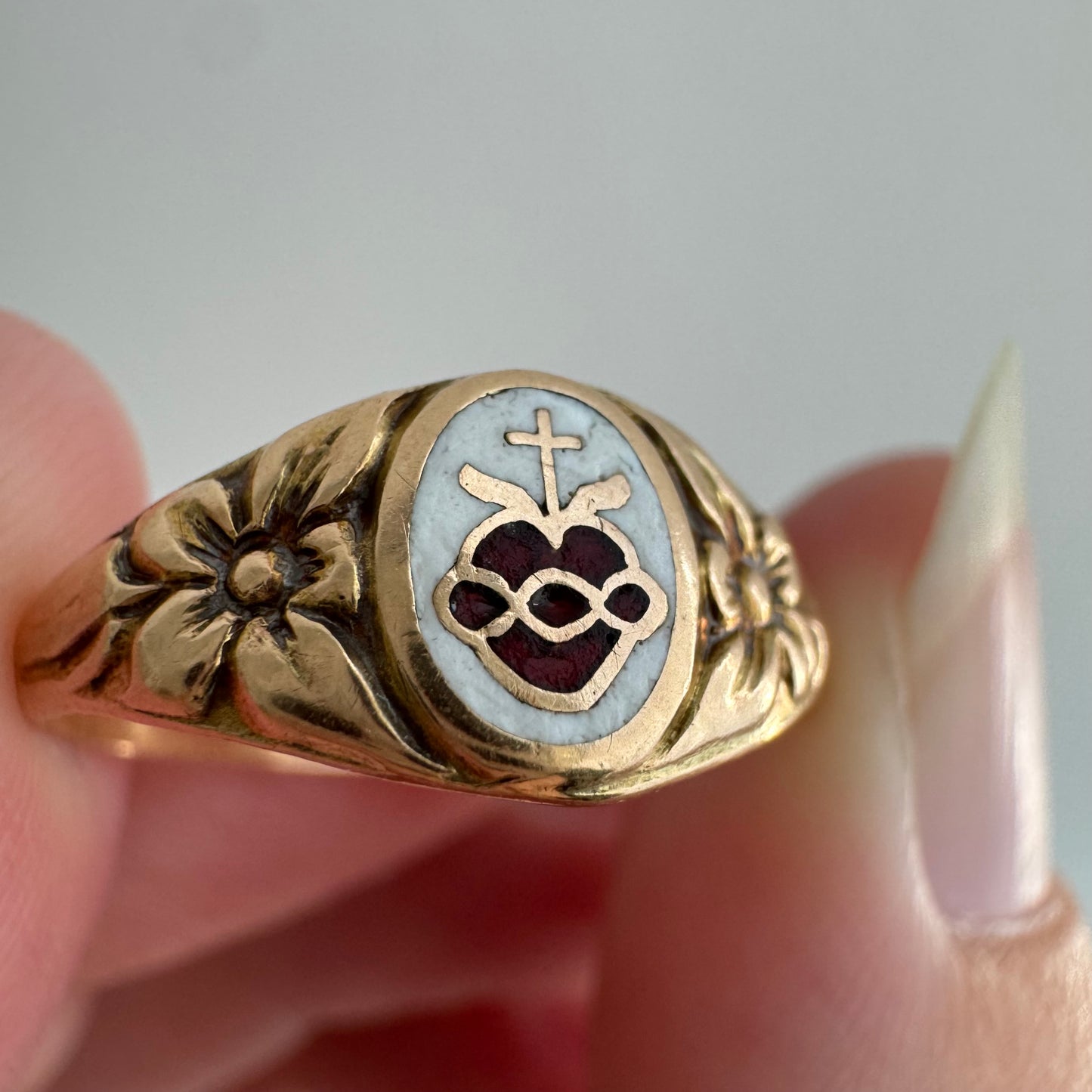 A N T I Q U E // sacred heart / 10k and enamel religious symbols signet ring / size 6.75+