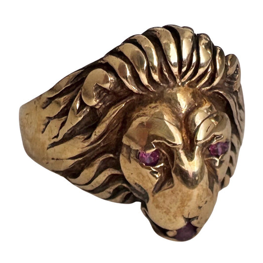 V I N T A G E // ruby roar / 10k and luby lion face ring / size 10.75 to 11