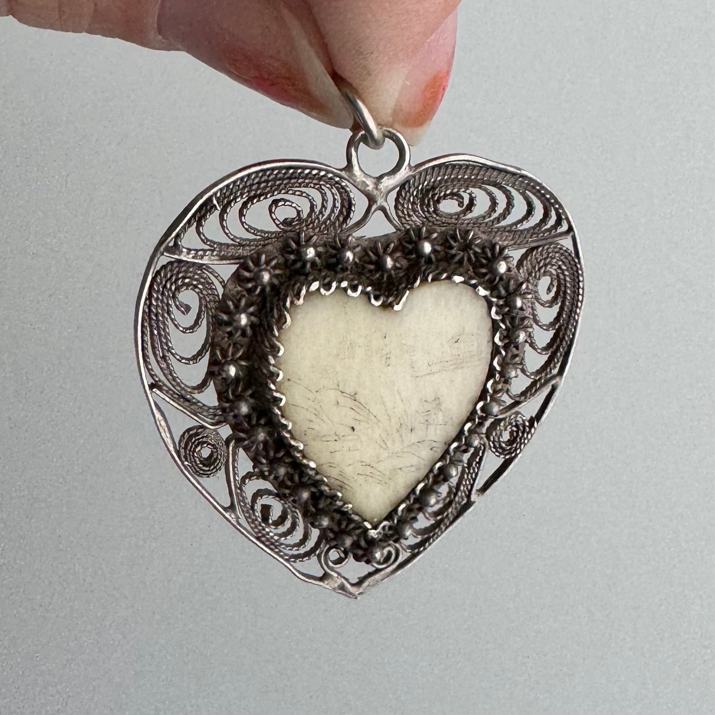 V I N T A G E // ornate heart / sterling silver filigree heart with carved bone cabochon / a pendant