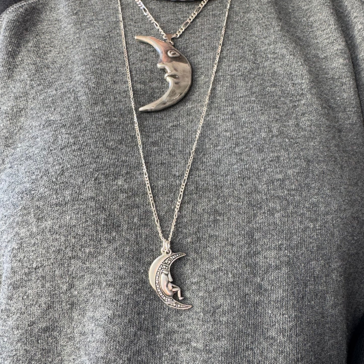 V I N T A G E // crescent mood / sterling silver tranquil crescent moon face / a pendant