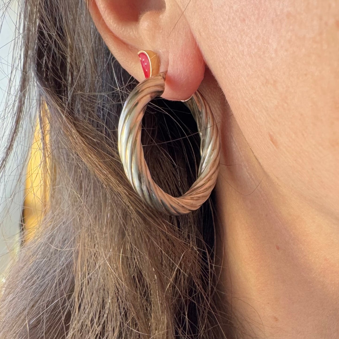 V I N T A G E // do the twist / sterling silver round puffy twisted 1.25" hoops / earrings