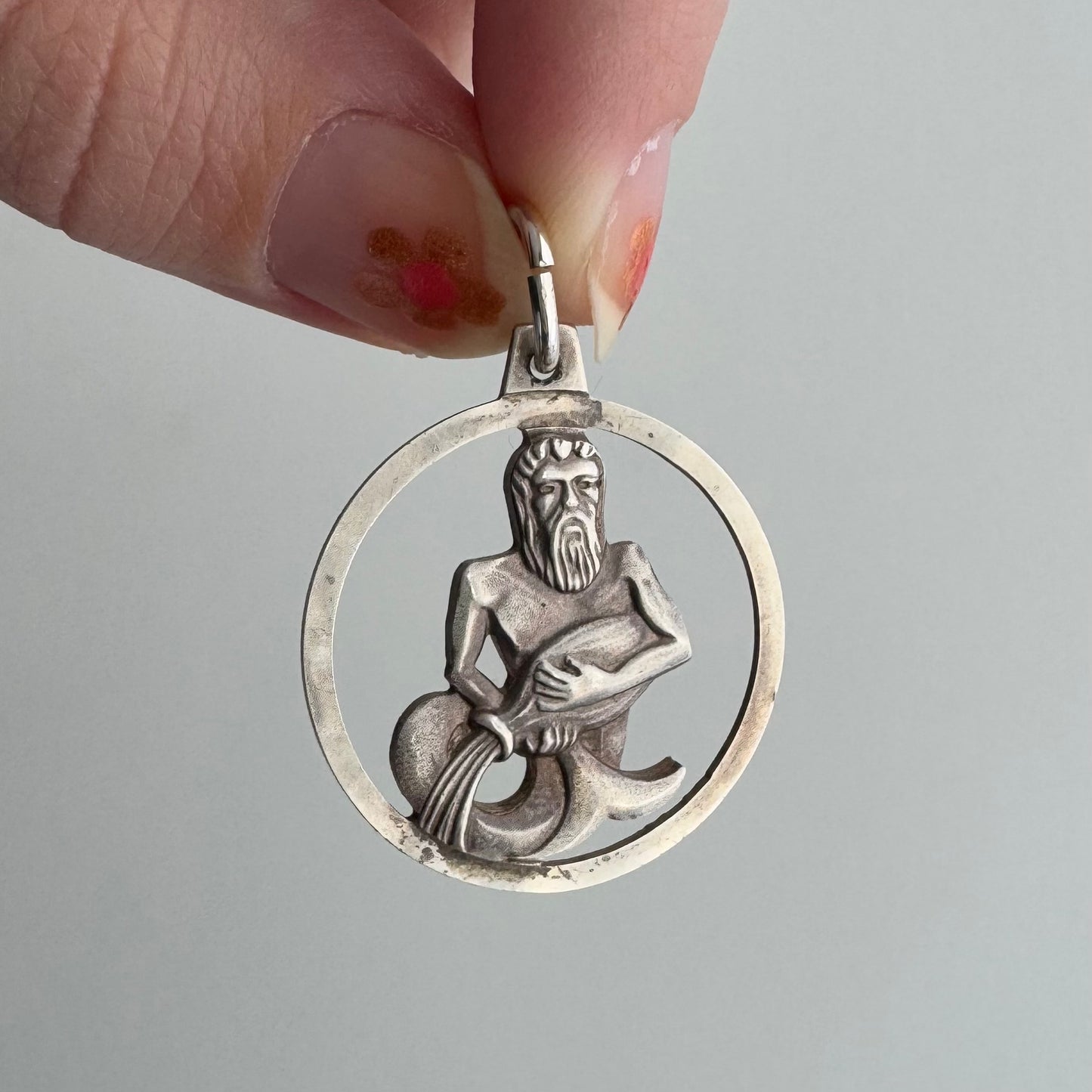 V I N T A G E // the water bearer / sterling silver aquarius zodiac by Krementz / a pendant