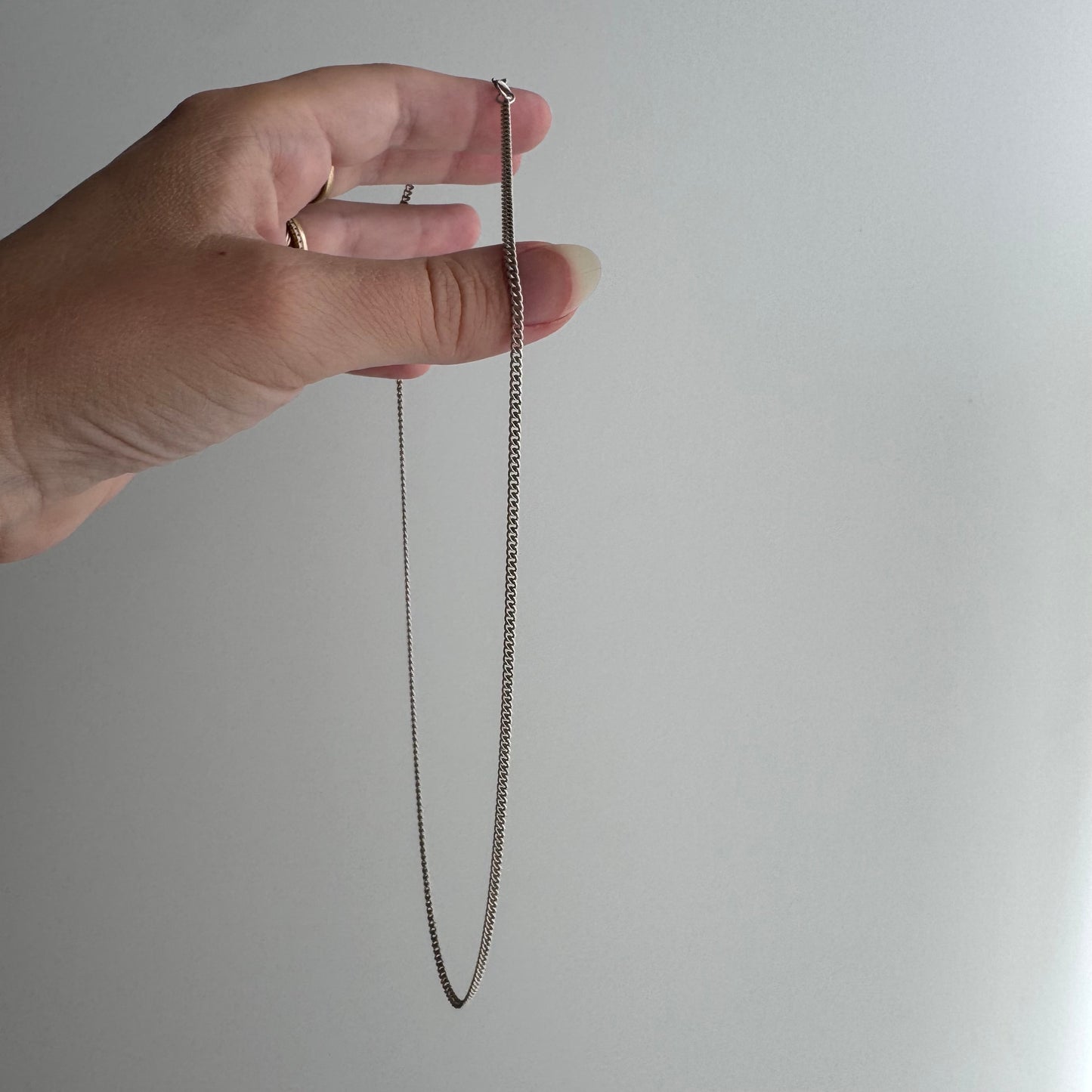 V I N T A G E // perfect flat curb / sterling silver curb chain necklace / 19.25", 6.3g