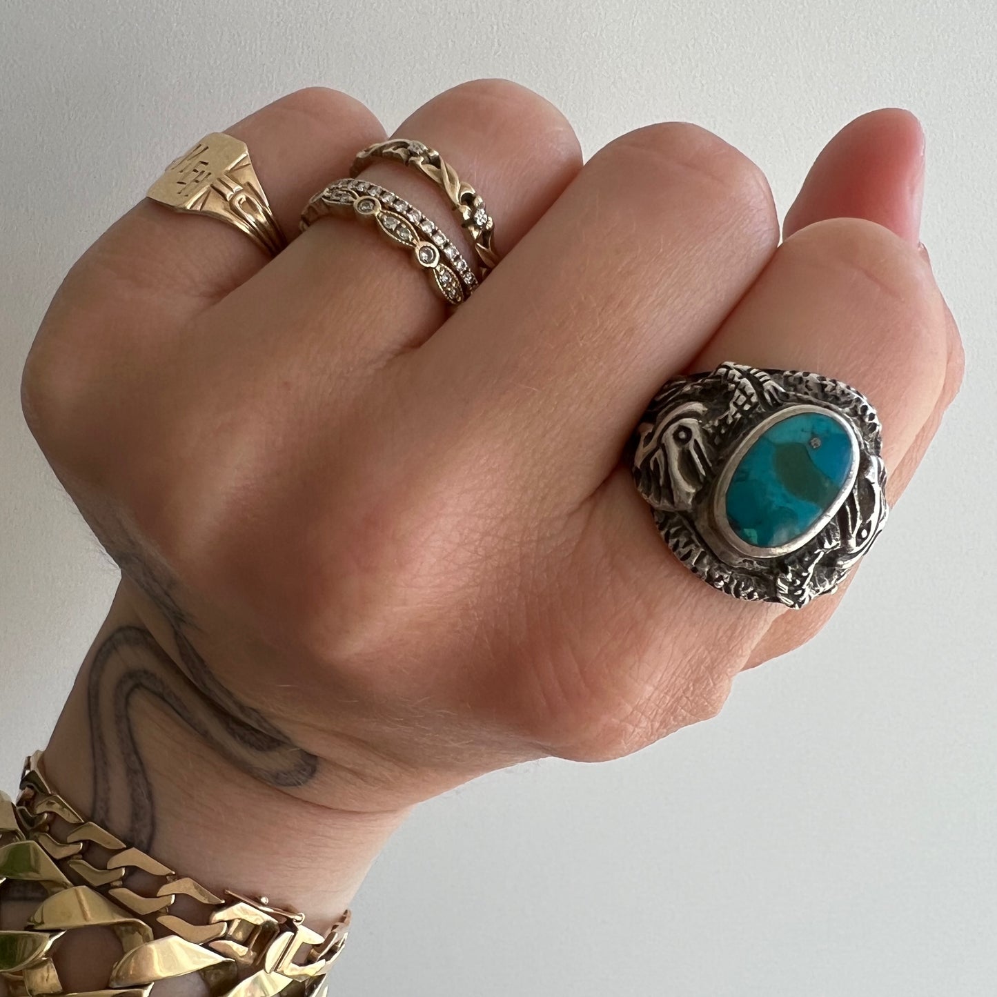 V I N T A G E // dancing dragons / sterling silver and turquoise signet ring / size 8