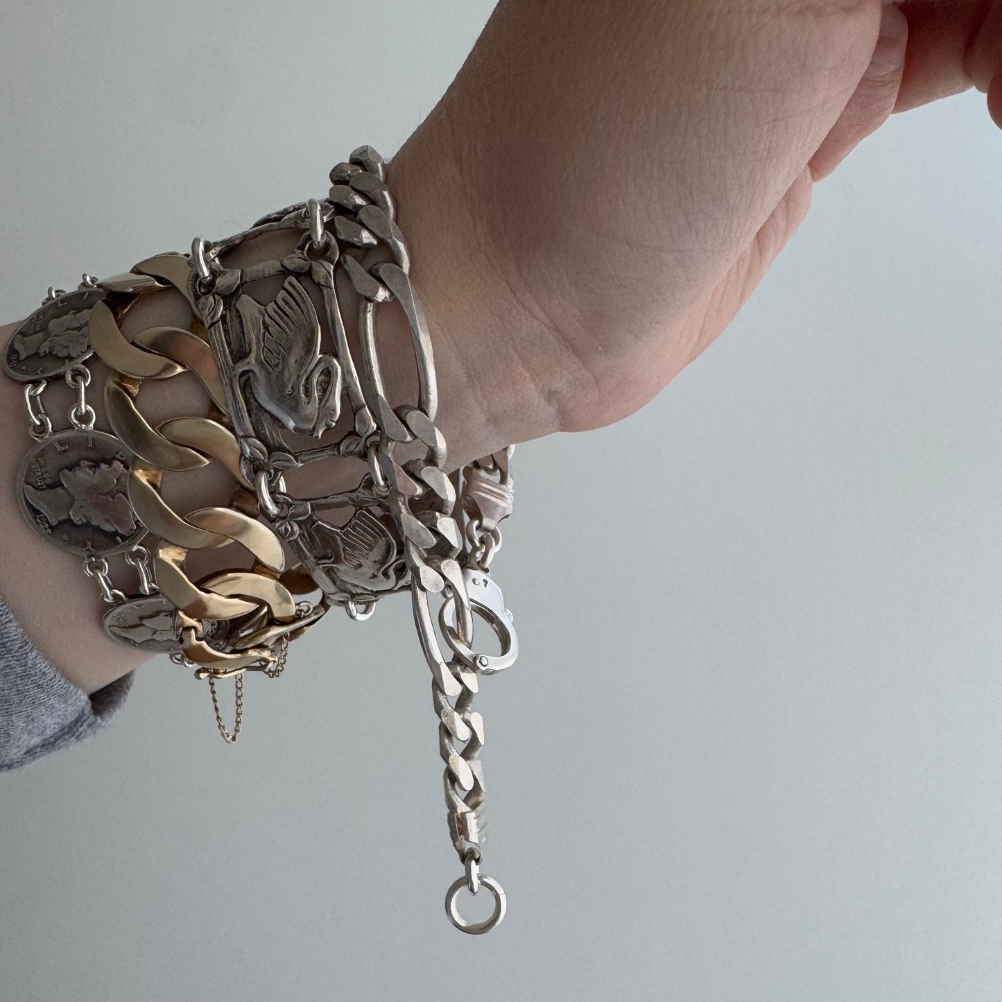 reimagined V I N T A G E // handcuff clasp / re-worked sterling silver chunky figaro chain bracelet / 8.75", 27.4g