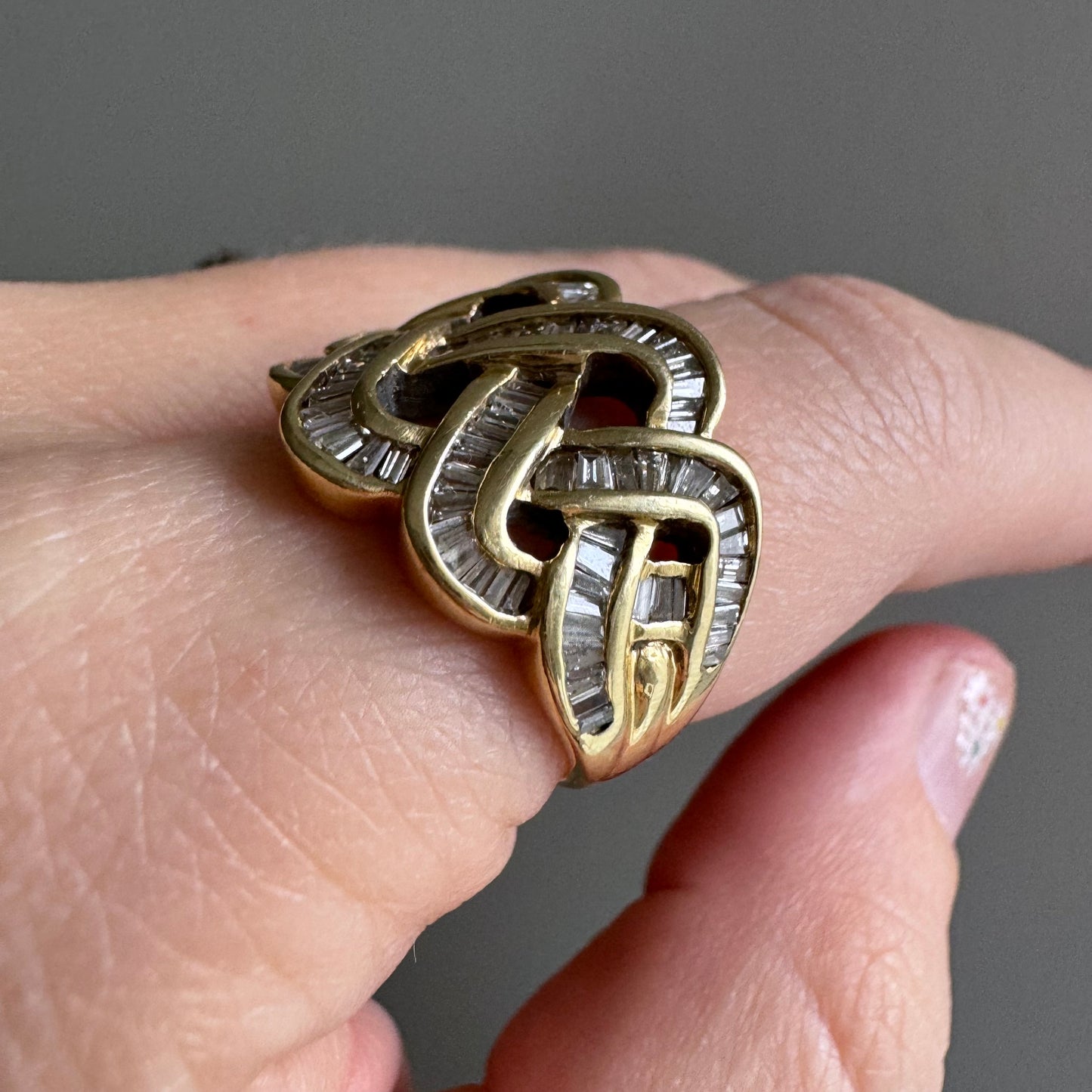 V I N T A G E // like a pretzel / 14k and baguette diamond very wide braided ring / size 6 to 6.5