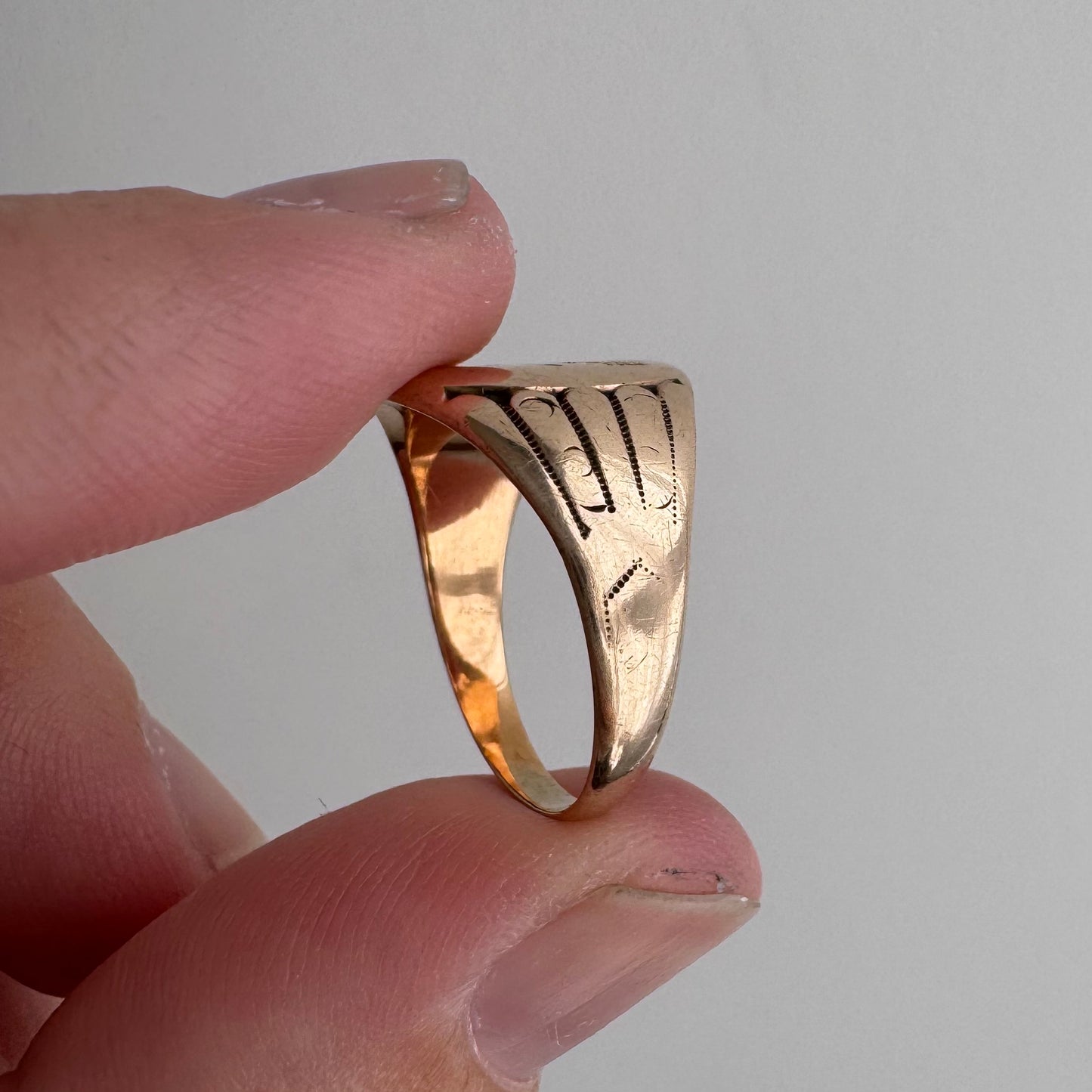 reimagined A N T I Q U E // letting go / 10k rosy gold signet with newly engraved dandelion / size 5.5