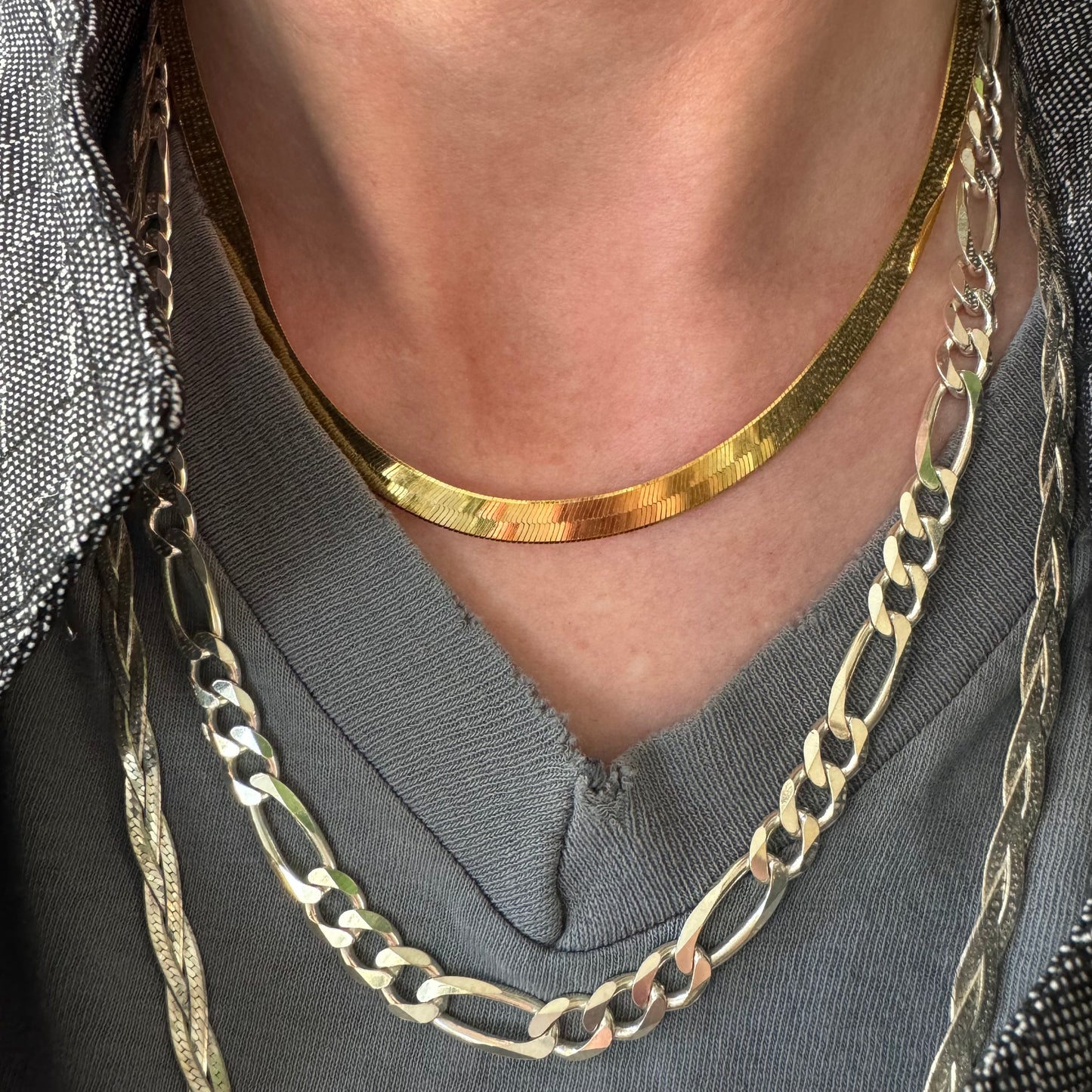 P R E - L O V E D // like a snake / gold over sterling silver flat herringbone chain necklace / 16", 9.5g