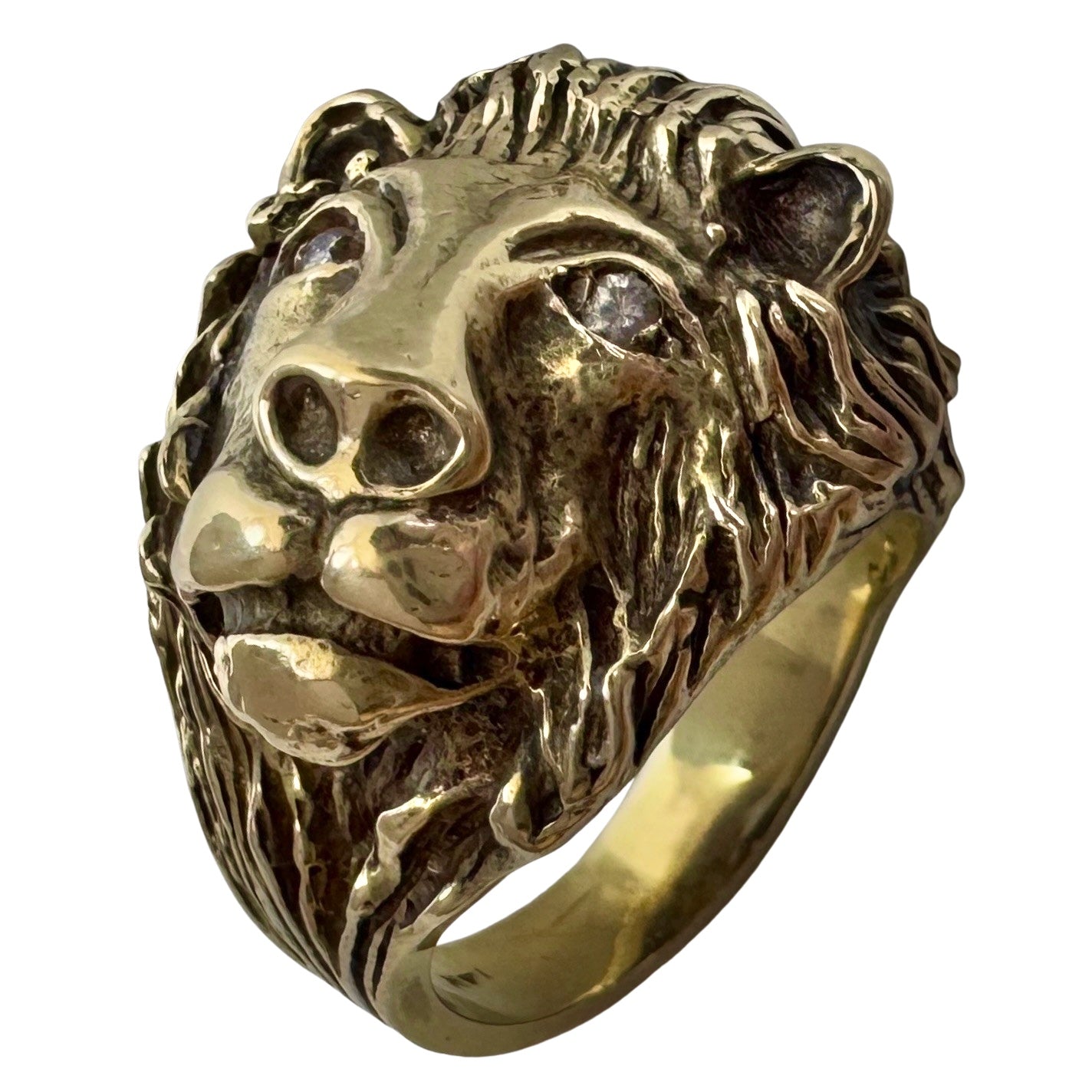 V I N T A G E // assured strength / 14k yellow gold and diamond lion ring / size 8.5+