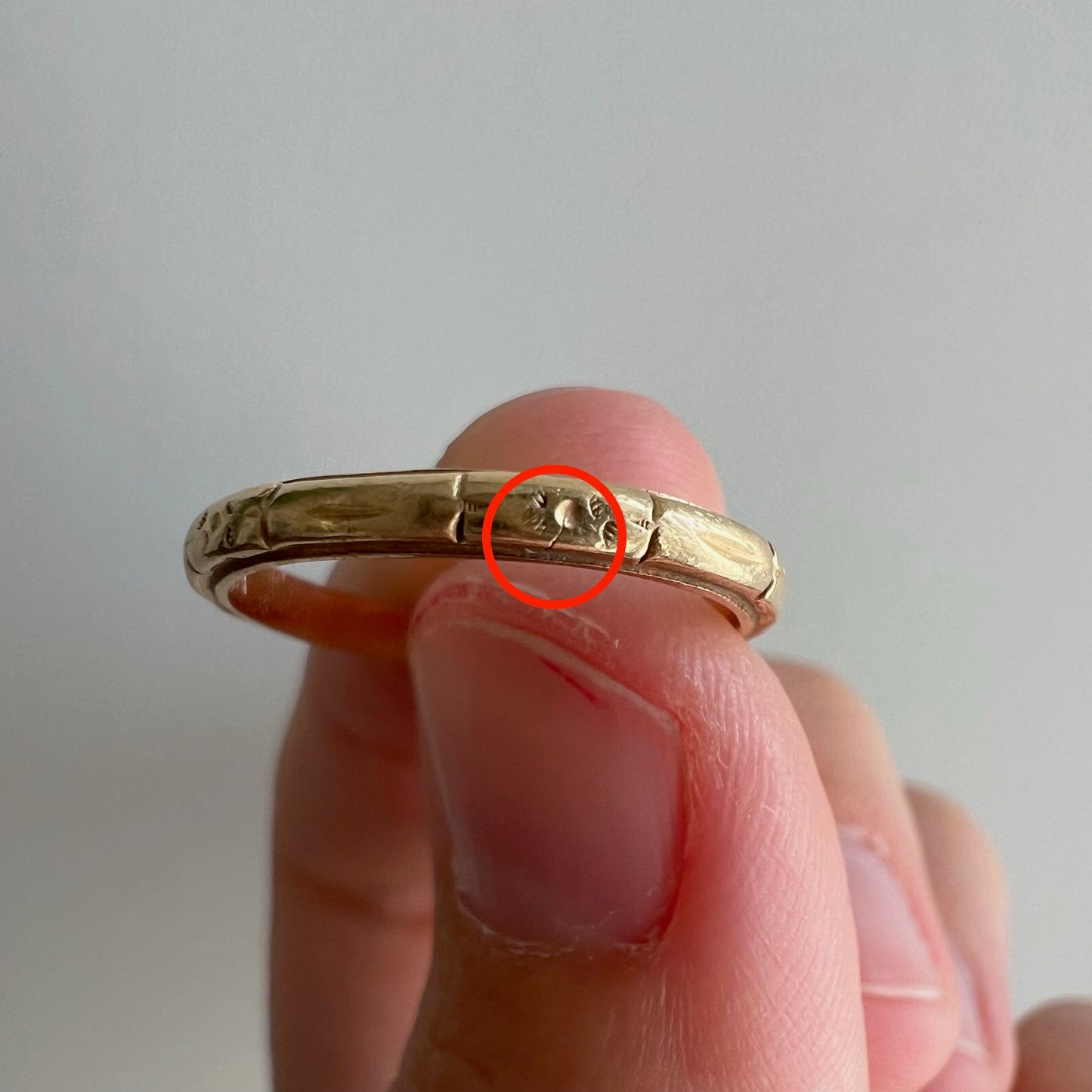 V I N T A G E // floral commitment / 14k yellow gold floral eternity band / size 5.25