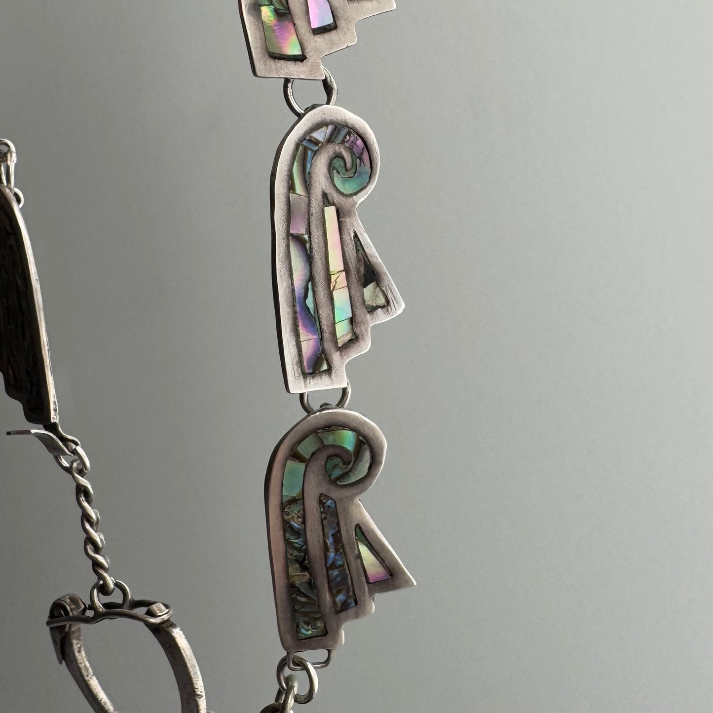 reimagined V I N T A G E // rainbow birds / re-worked sterling silver and abalone bird-like link necklace with charm holder clasp / 16.5", ~40g