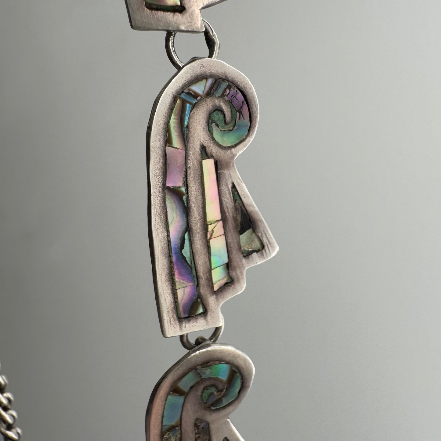 reimagined V I N T A G E // rainbow birds / re-worked sterling silver and abalone bird-like link necklace with charm holder clasp / 16.5", ~40g