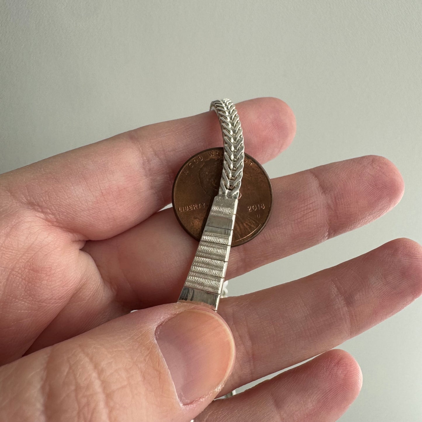 V I N T A G E // Cleopatra shine / sterling silver Cleopatra style paneled necklace with foxtail chain / just over 16", 23g