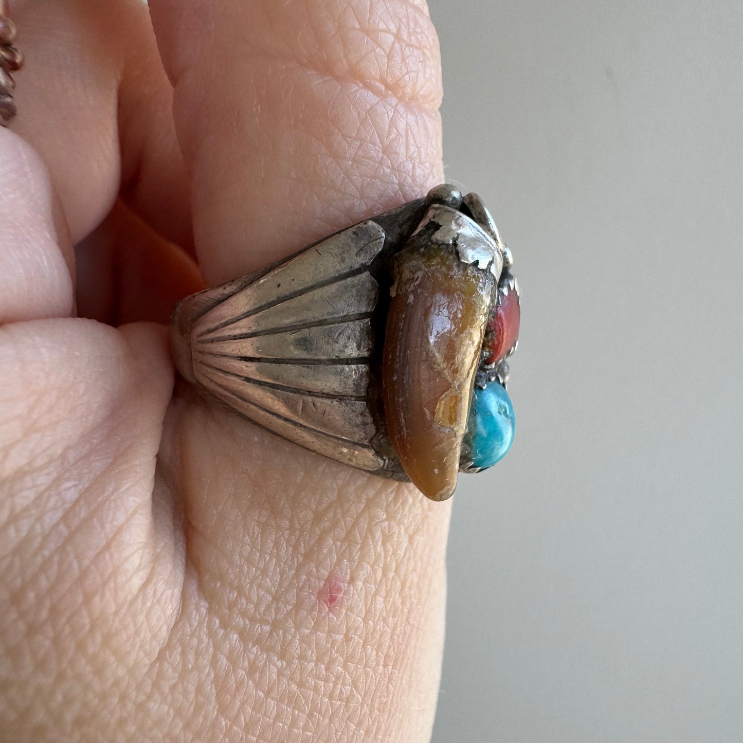 V I N T A G E // we choose the bear / sterling silver Navajo claw coral and turquoise ring / size 9.25
