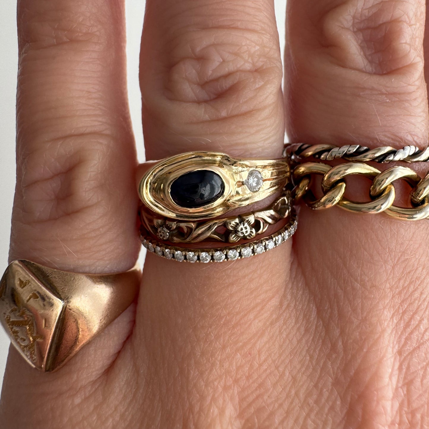 V I N T A G E // subtle snake / 14k stylized snake with diamond and sapphire / size 5.5 to 5.75